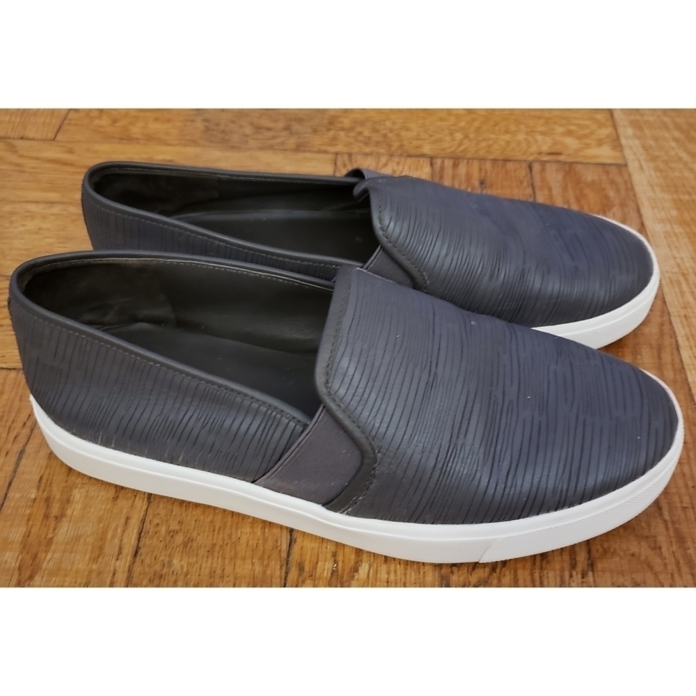 Vince Dark Gray Blair Textured Leather Slip On Sneakers - Size 7